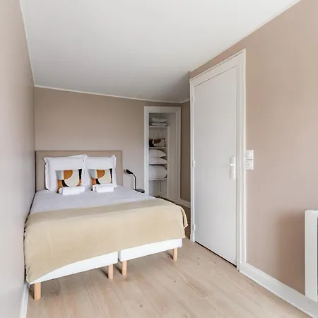 Charming Bright T2 In Le Marais & Bastille On Foot