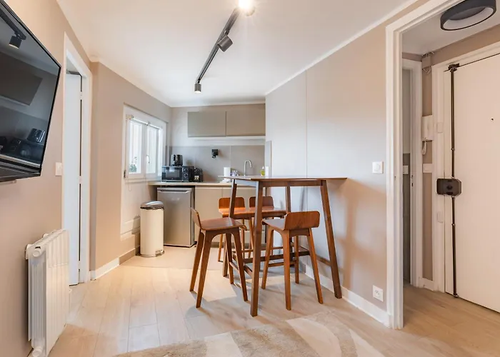 Charming Bright T2 In Le Marais & Bastille On Foot Апартаменты Париж